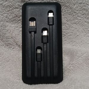 Power Bank Cell Phone Charger For IPHONE.  Multi-Connector Charging Cables
